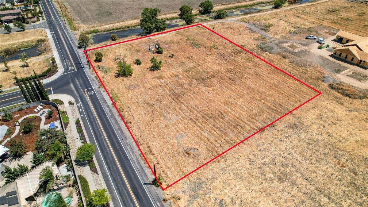 3255 Marshall Road West Sacramento, CA 95691 - Photo 4 of 24 a view of balcony with wooden floor