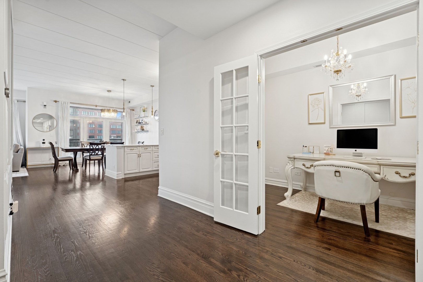 1111 West Madison Street, Unit 5B Chicago, IL 60607 - Photo 14 of 27 Gallery Image 14