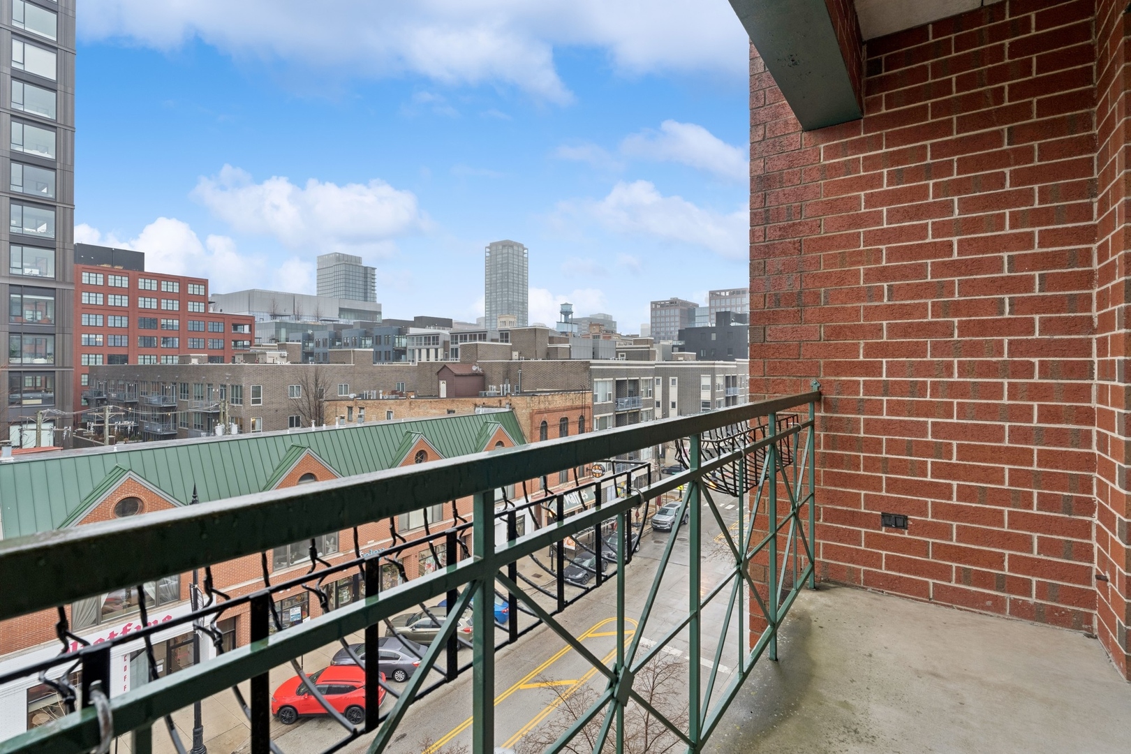 1111 West Madison Street, Unit 5B Chicago, IL 60607 - Photo 21 of 27 Gallery Image 21