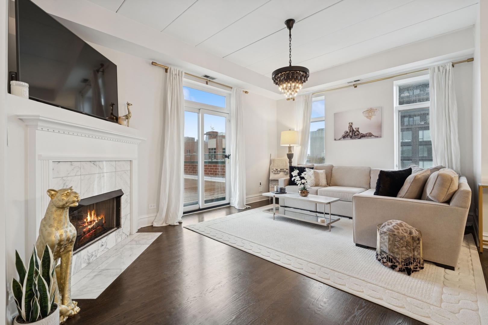 1111 West Madison Street, Unit 5B Chicago, IL 60607 - Photo 3 of 27 Gallery Image 3