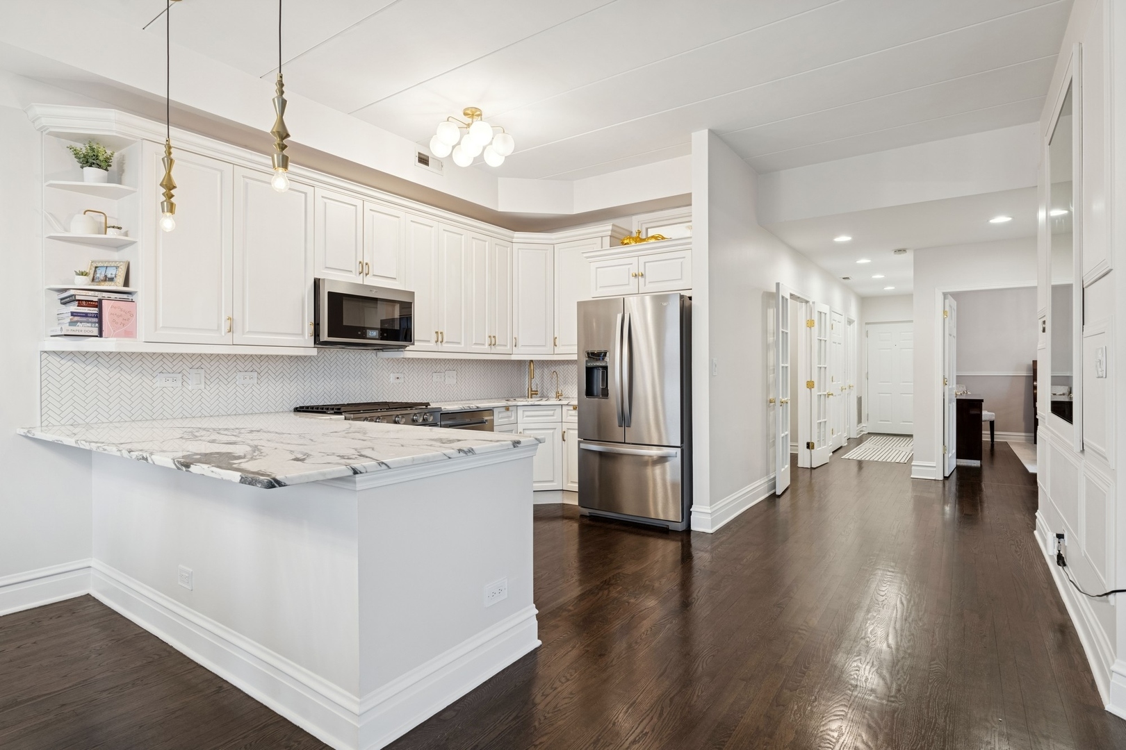 1111 West Madison Street, Unit 5B Chicago, IL 60607 - Photo 7 of 27 Gallery Image 7