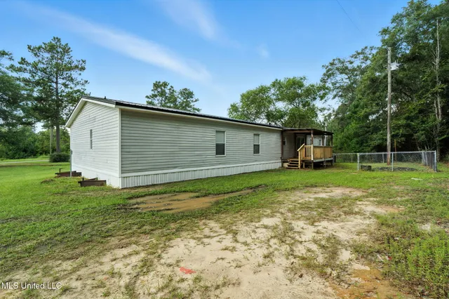 $169,900 | 23 Tower Road, Wiggins, MS 39577