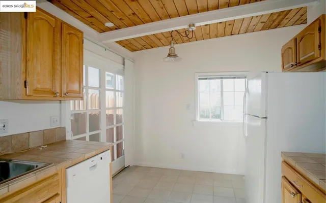 $995,000 | 1611 Julia Street, Berkeley, CA 94703