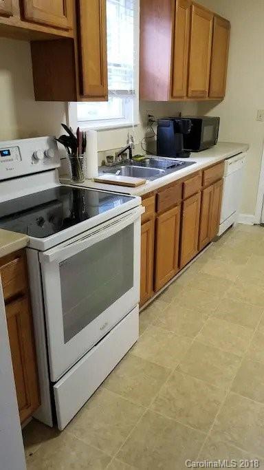 2320 Vanderbilt Road, Unit 3 Charlotte, NC 28206 - Photo 3 of 7 Gallery Image 3