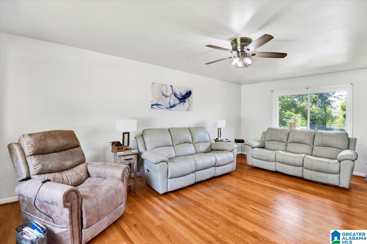 185 Sequoia Street Montevallo, AL 35115 - Photo 4 of 35