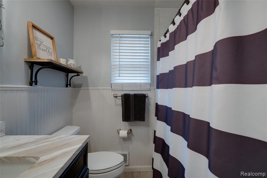 1450 Morley Avenue Rochester Hills, MI 48307 - Photo 21 of 30