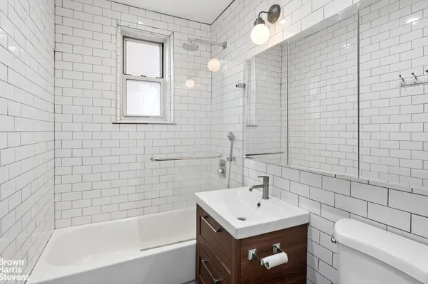 $425,000 | 340 Haven Avenue, Unit 3A | Hudson Heights