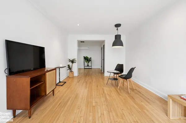 $425,000 | 340 Haven Avenue, Unit 3A | Hudson Heights