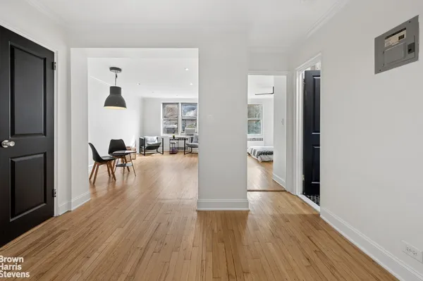 $425,000 | 340 Haven Avenue, Unit 3A | Hudson Heights