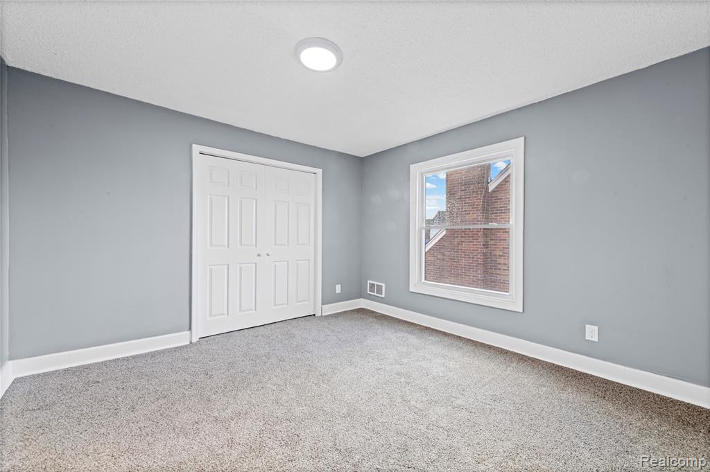 5045 Balfour Road Detroit, MI 48224 - Photo 15 of 30 Gallery Image 15