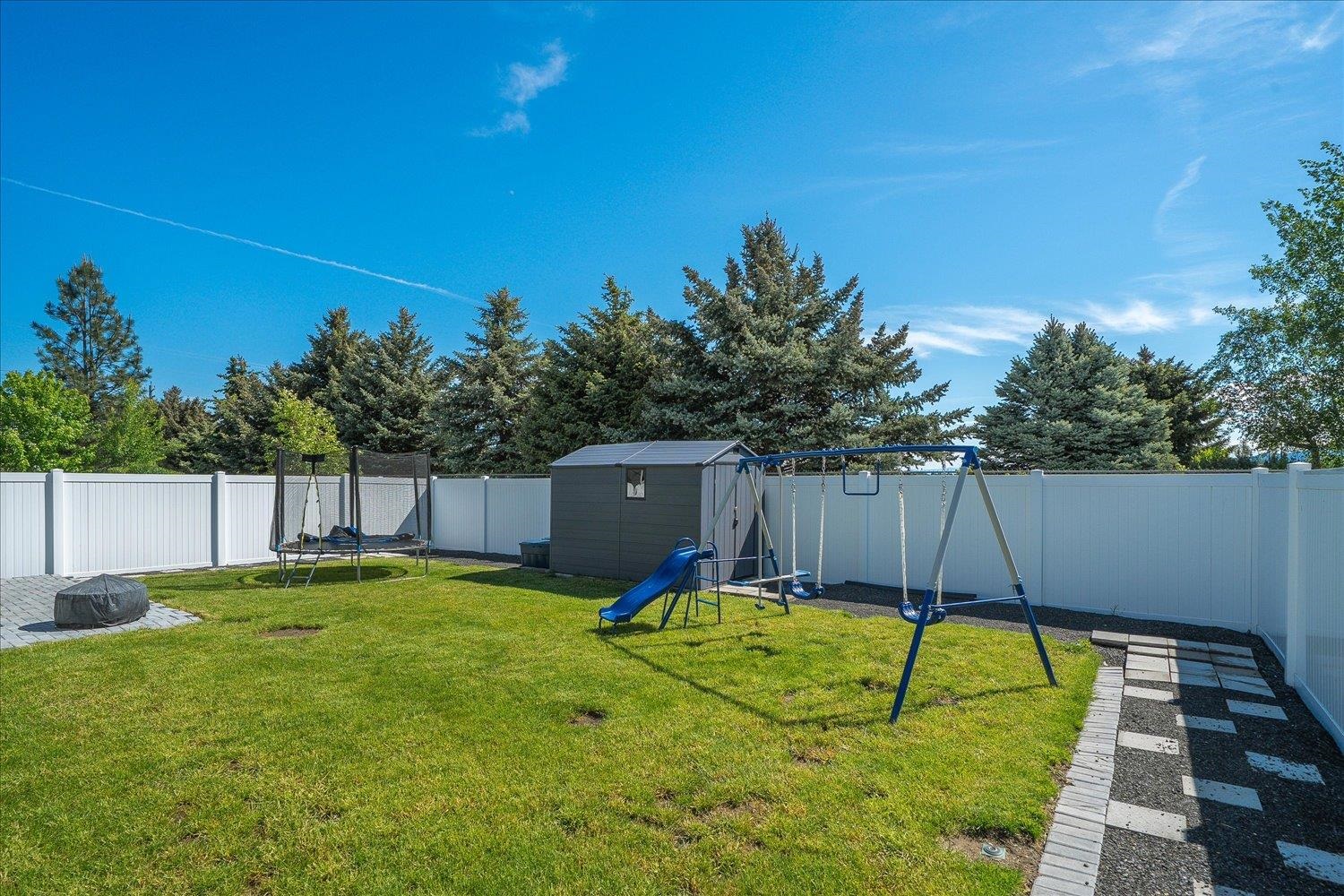 3020 North Rio Grande Road Spokane Valley, WA 99027 - Photo 8 of 37