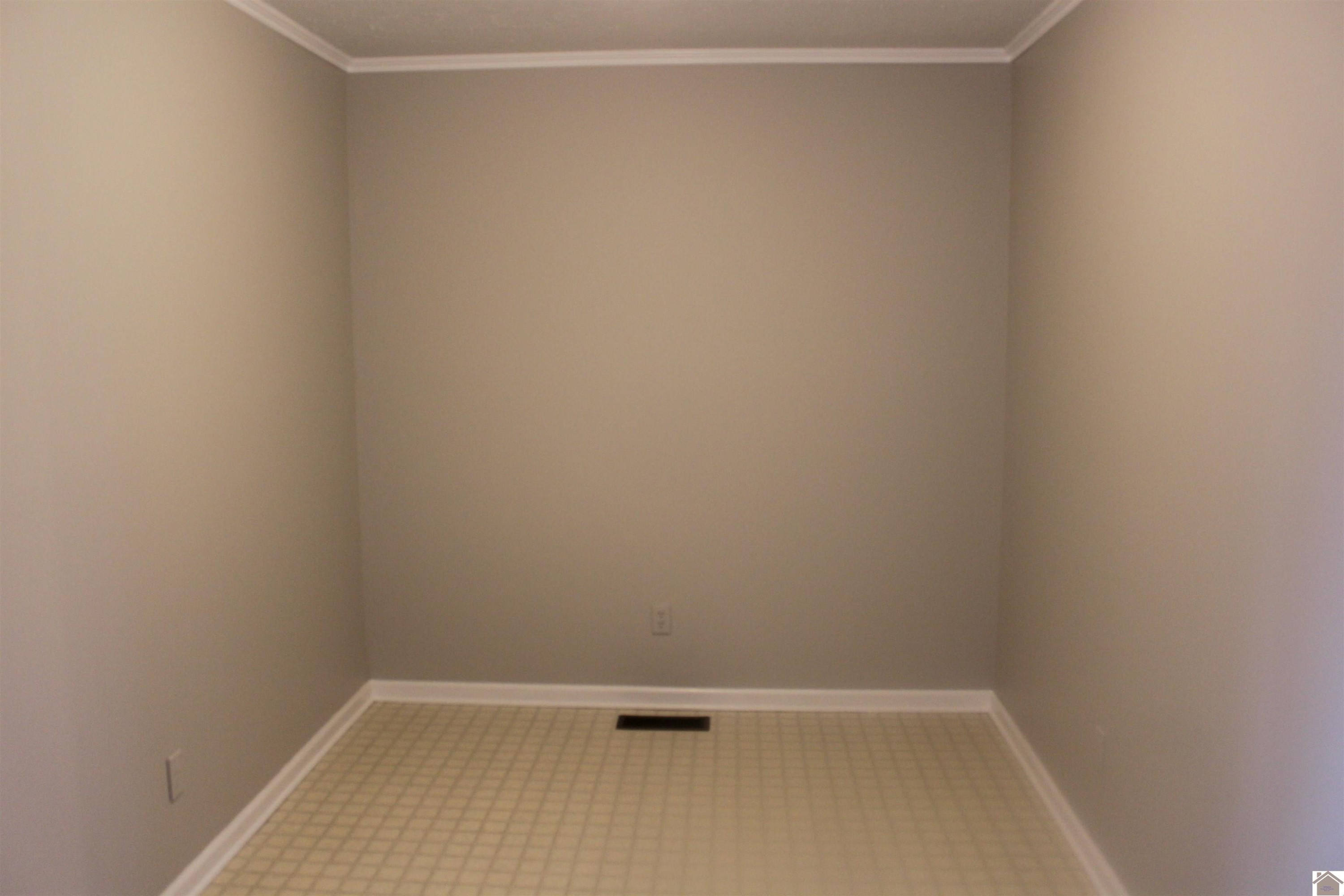 102 Perry Street Mayfield, KY 42066 - Photo 7 of 11 Photo 7