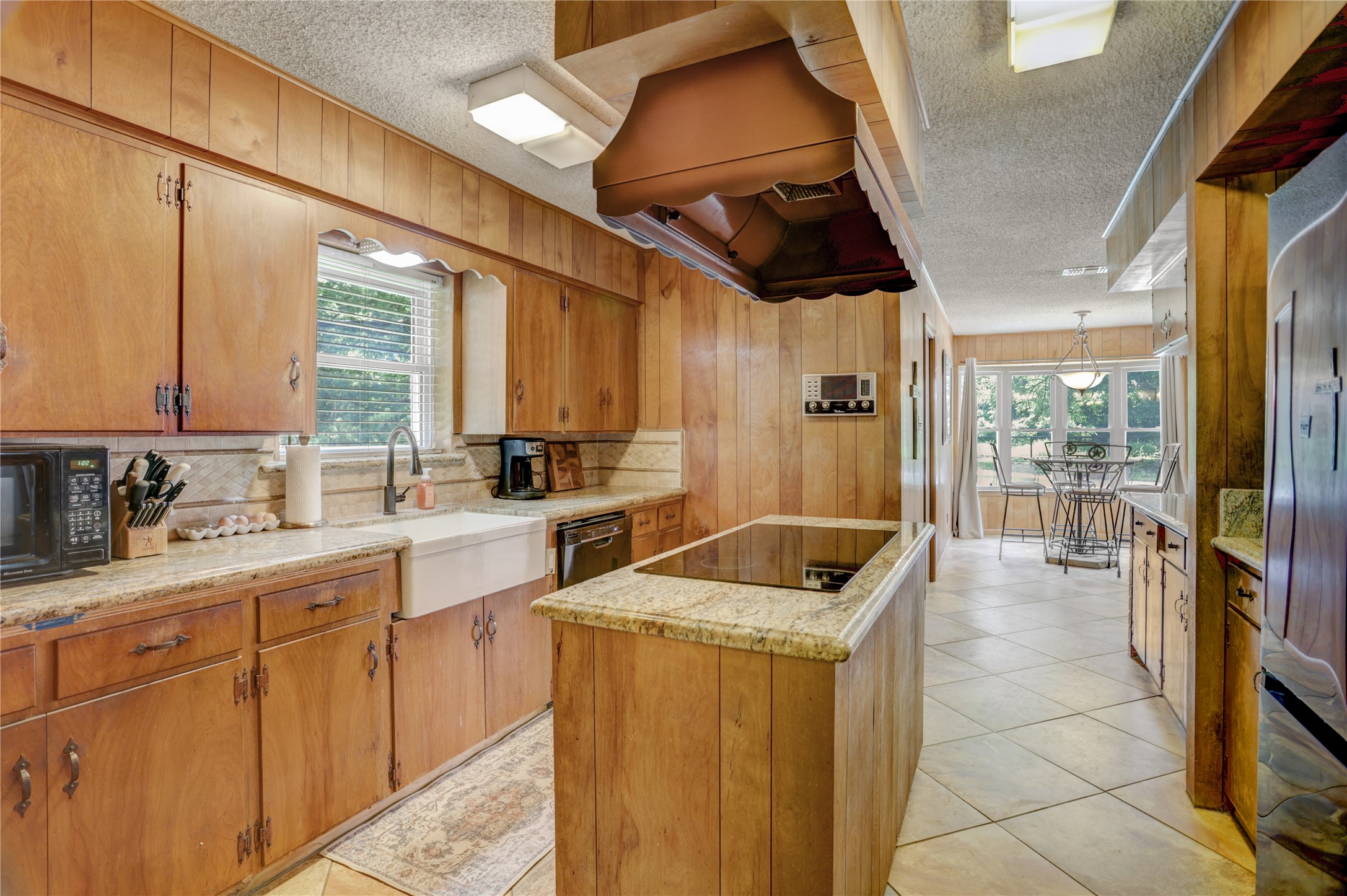 319 Garrett Road Wharton, TX 77488 - Photo 8 of 29 Gallery Image 8
