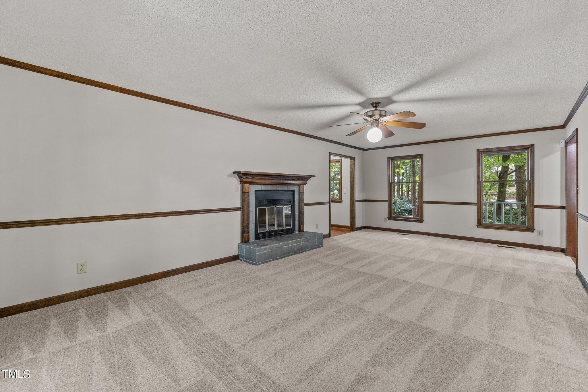 805 Barbara Drive Raleigh, NC 27606 - Photo 8 of 32 Family room 4