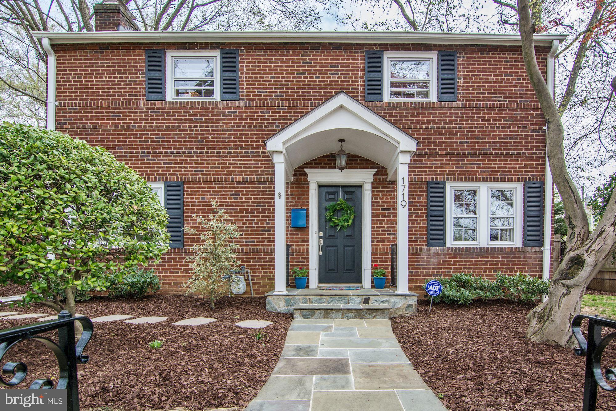 1719 North Glebe Road Arlington, VA 22207 - Photo 3 of 45