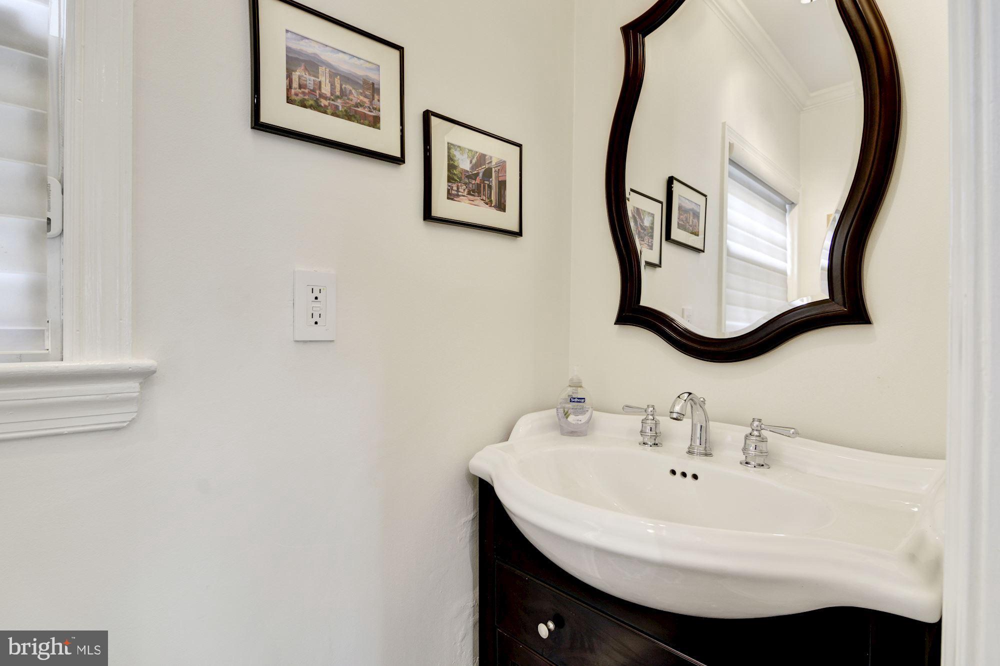 1719 North Glebe Road Arlington, VA 22207 - Photo 34 of 45