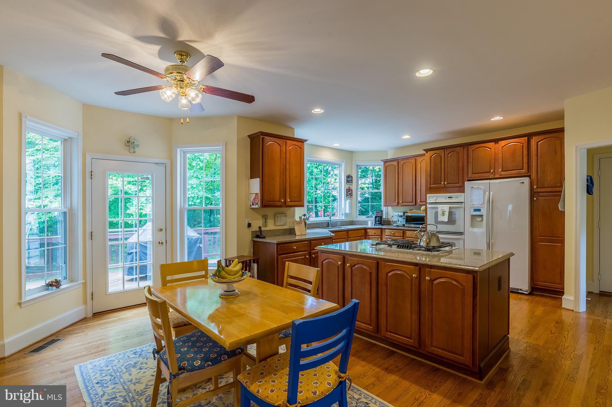 7867 Pembridge Road Manassas, VA 20112 - Photo 11 of 26 Kitchen