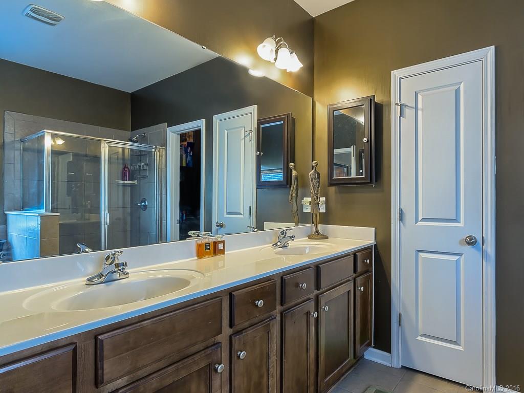 10606 Greenhead View Road, Unit 29 Charlotte, NC 28262 - Photo 8 of 24 Gallery Image 8