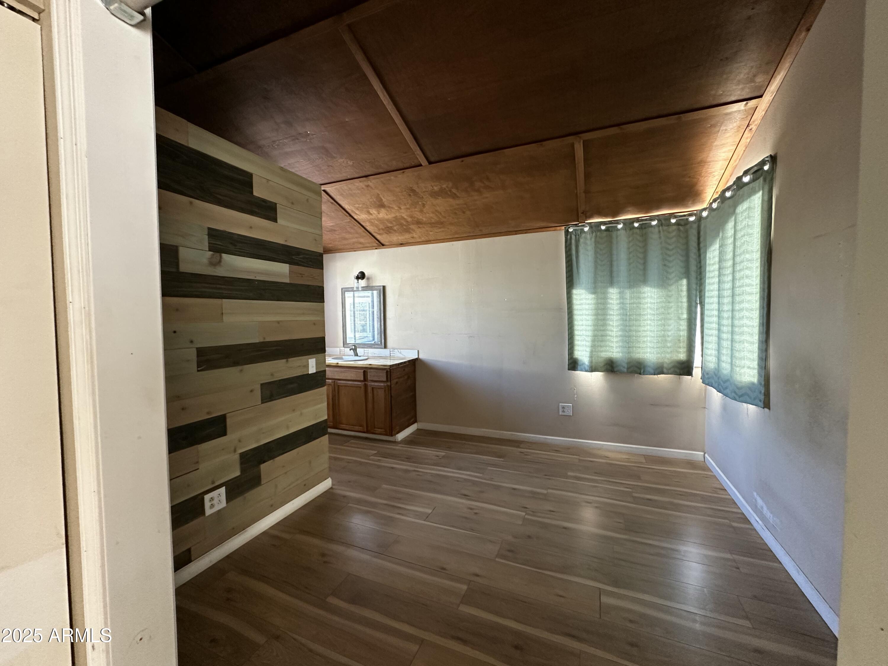 1082 Timber Ranch Road Show Low, AZ 85901 - Photo 5 of 31 IMG_3981