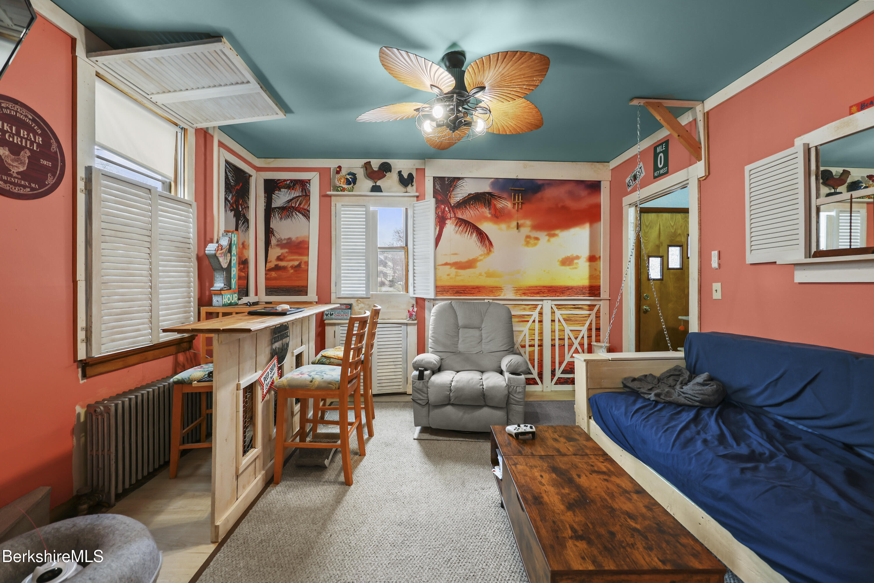 474 Tyler Street Pittsfield, MA 01201 - Photo 4 of 24 Living Room