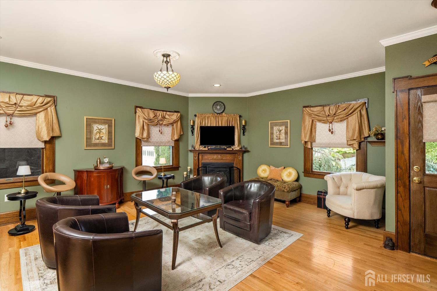 439 Georges Road Dayton, NJ 08810 - Photo 18 of 46