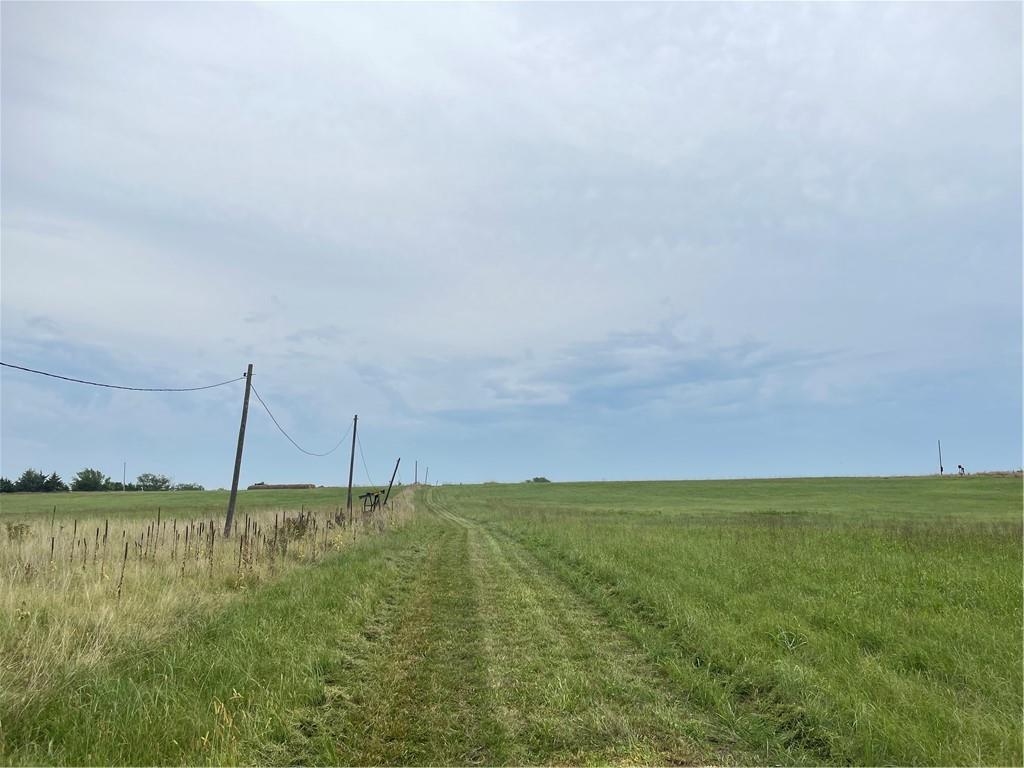 4750 Labette Terrace Rantoul, KS 66079 - Photo 12 of 34