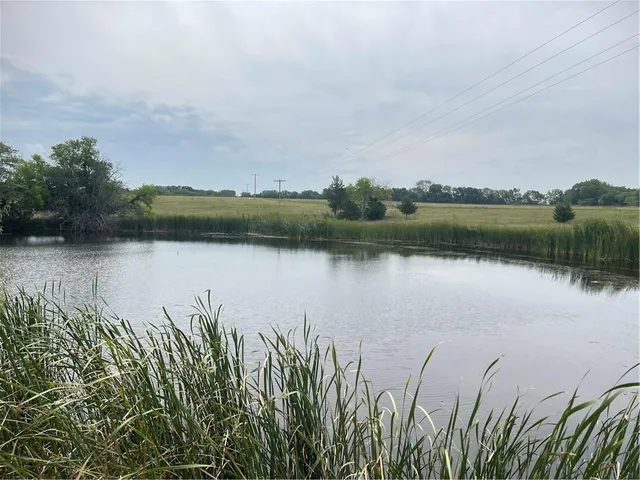 $625,000 | 4750 Labette Terrace, Rantoul, KS 66079