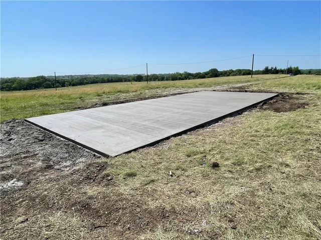 $625,000 | 4750 Labette Terrace, Rantoul, KS 66079