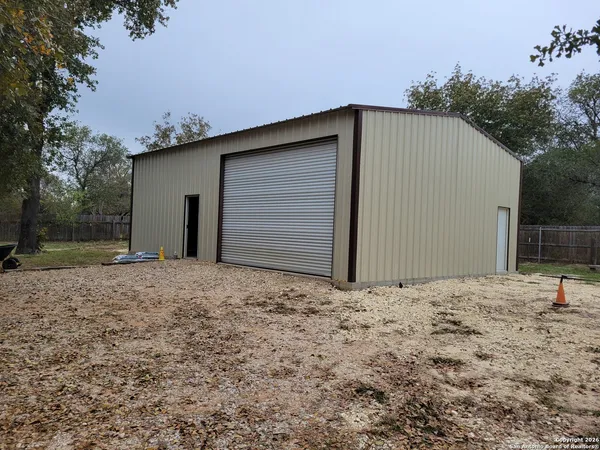 $485,000 | 254 County Road 6876, Natalia, TX 78059