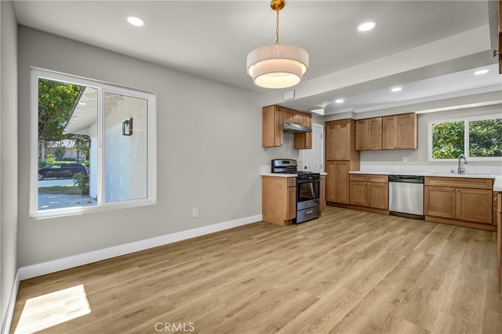 24835 Fourl Road Newhall, CA 91321 - Photo 9 of 26