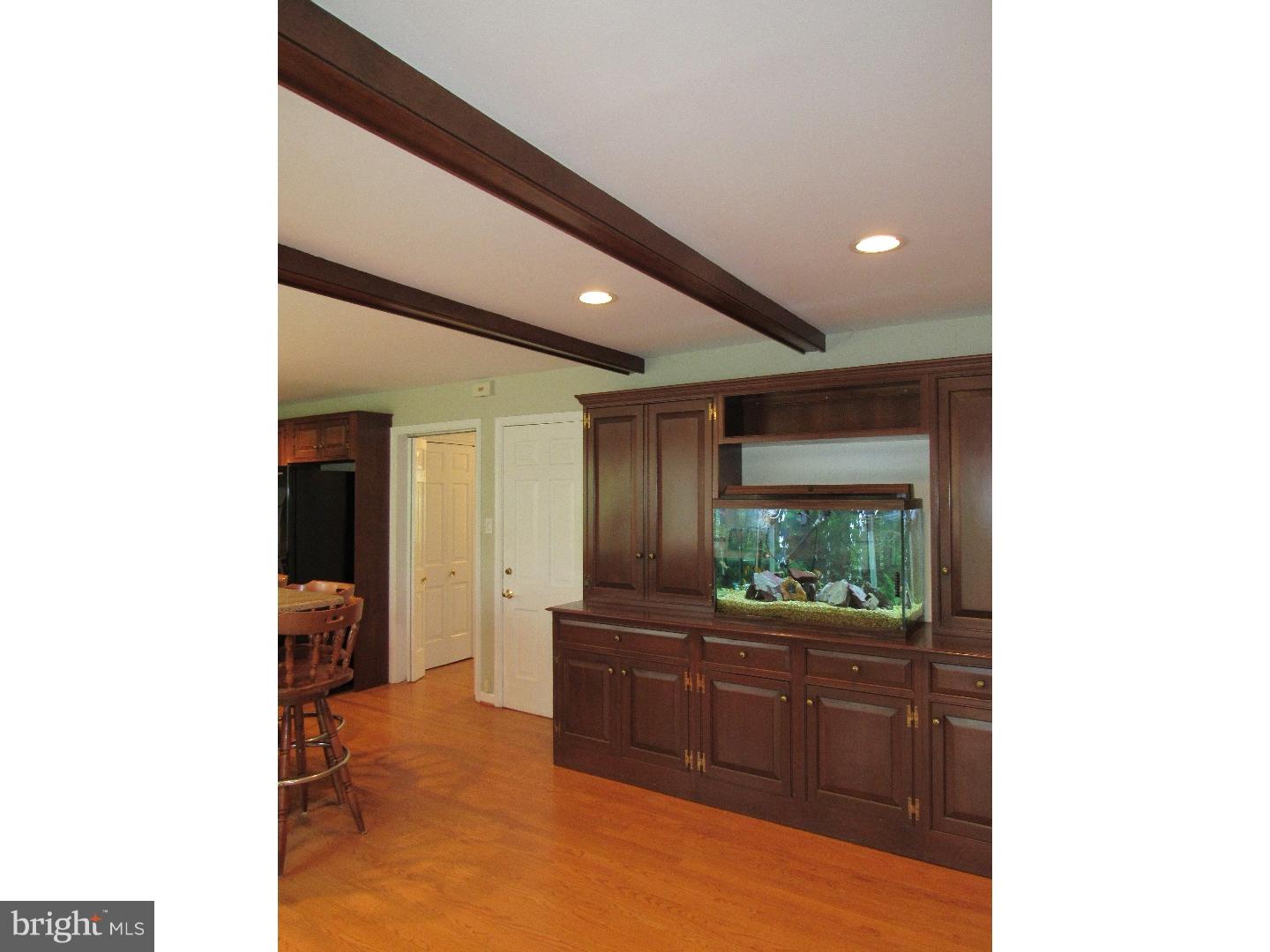 1361 Glenhardie Road Wayne, PA 19087 - Photo 10 of 25 Kitchen