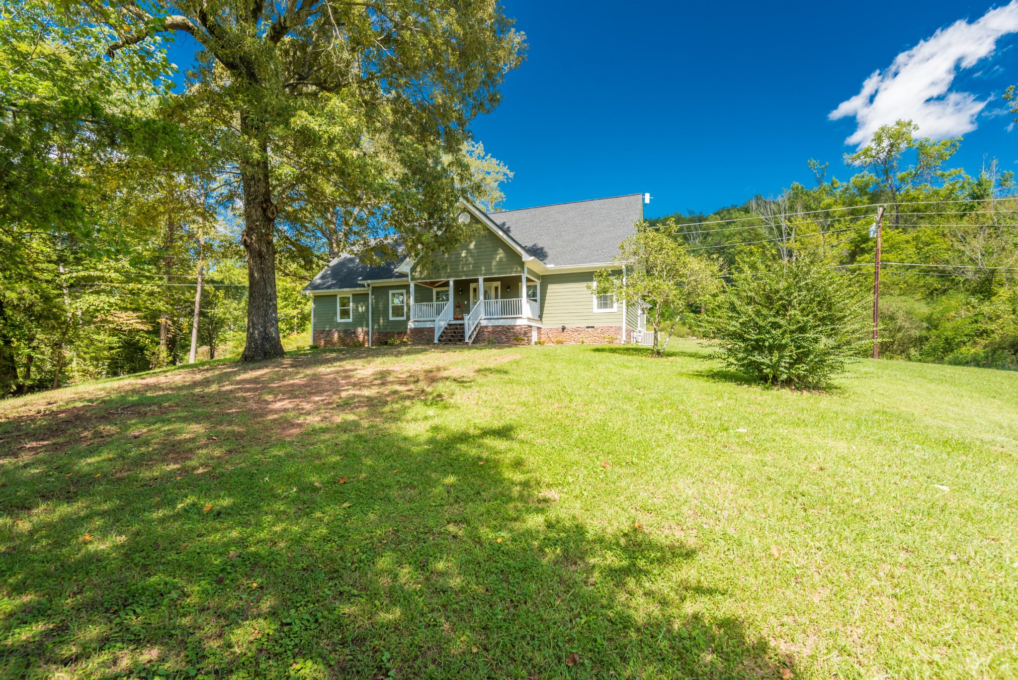 269 Longfield Road Rocky Top, TN 37769 - Photo 1 of 33 Gallery Image 1