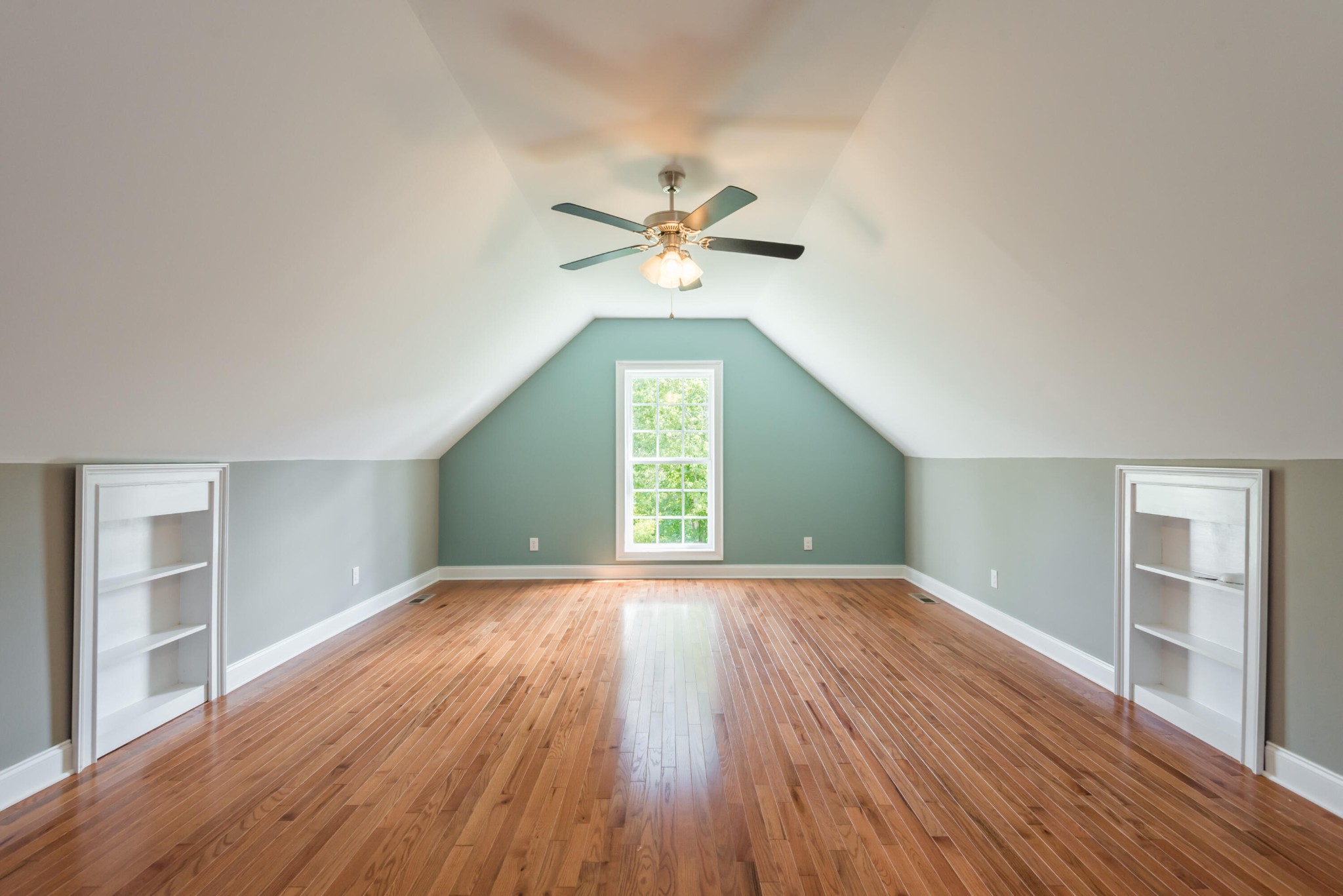 269 Longfield Road Rocky Top, TN 37769 - Photo 22 of 33 Gallery Image 22