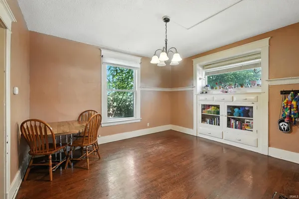 $299,900 | 1814 College Street, Fort Wayne, IN 46802