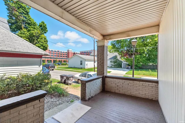 $305,900 | 1814 College Street, Fort Wayne, IN 46802