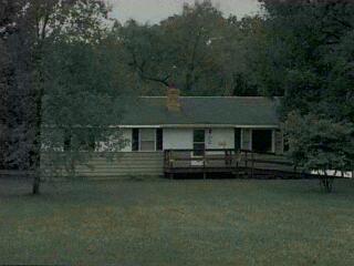 2448 Holton Road Muskegon, MI 49445 - Photo 1 of 1 Primary Photo