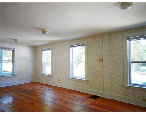 205 Weymouth Road Gray, ME 04039 - Photo 9 of 21 Living Room.