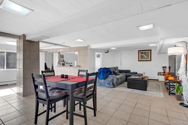 $1,199,000 | 24 Old Knollwood Road, White Plains, NY 10607