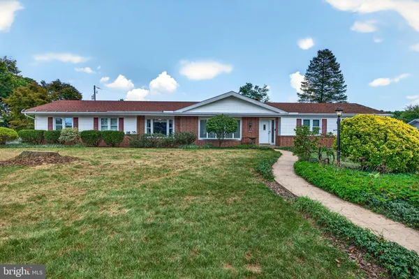 $525,000 | 1957 Geraldson Drive, Lancaster, PA 17601