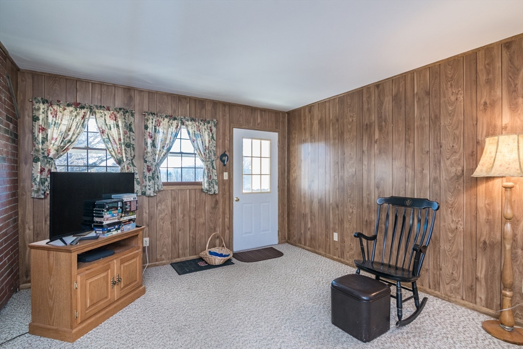 15 Stillwater Road Deerfield, MA 01373 - Photo 17 of 39