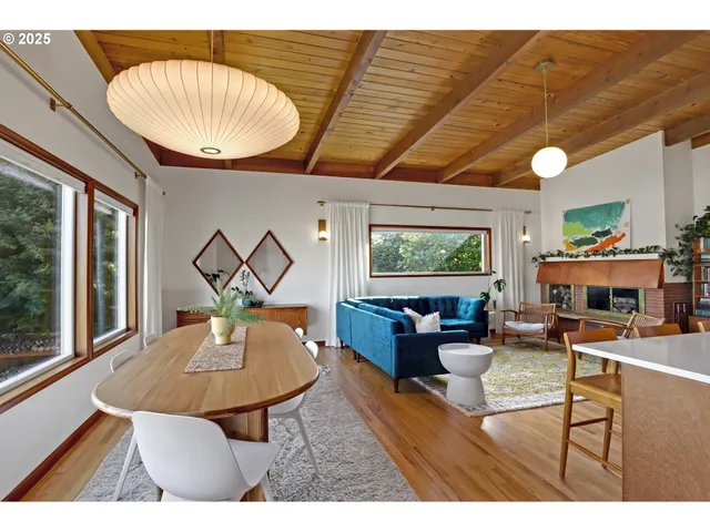 $739,000 | 13621 Northeast Fremont Court, Portland, OR 97230