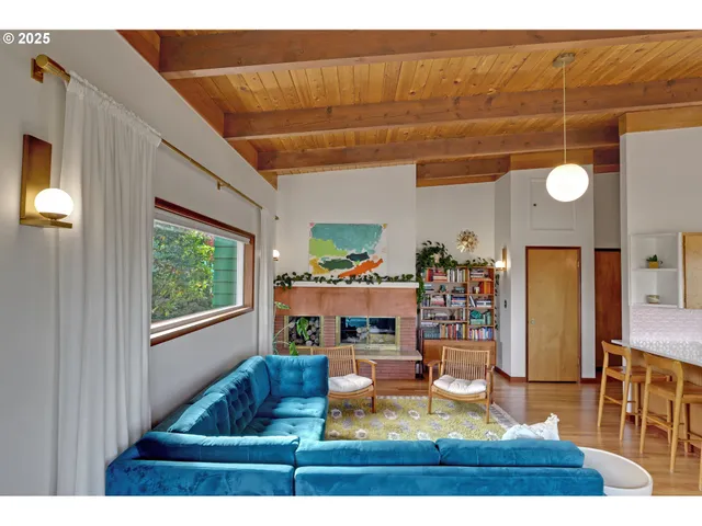 $739,000 | 13621 Northeast Fremont Court, Portland, OR 97230