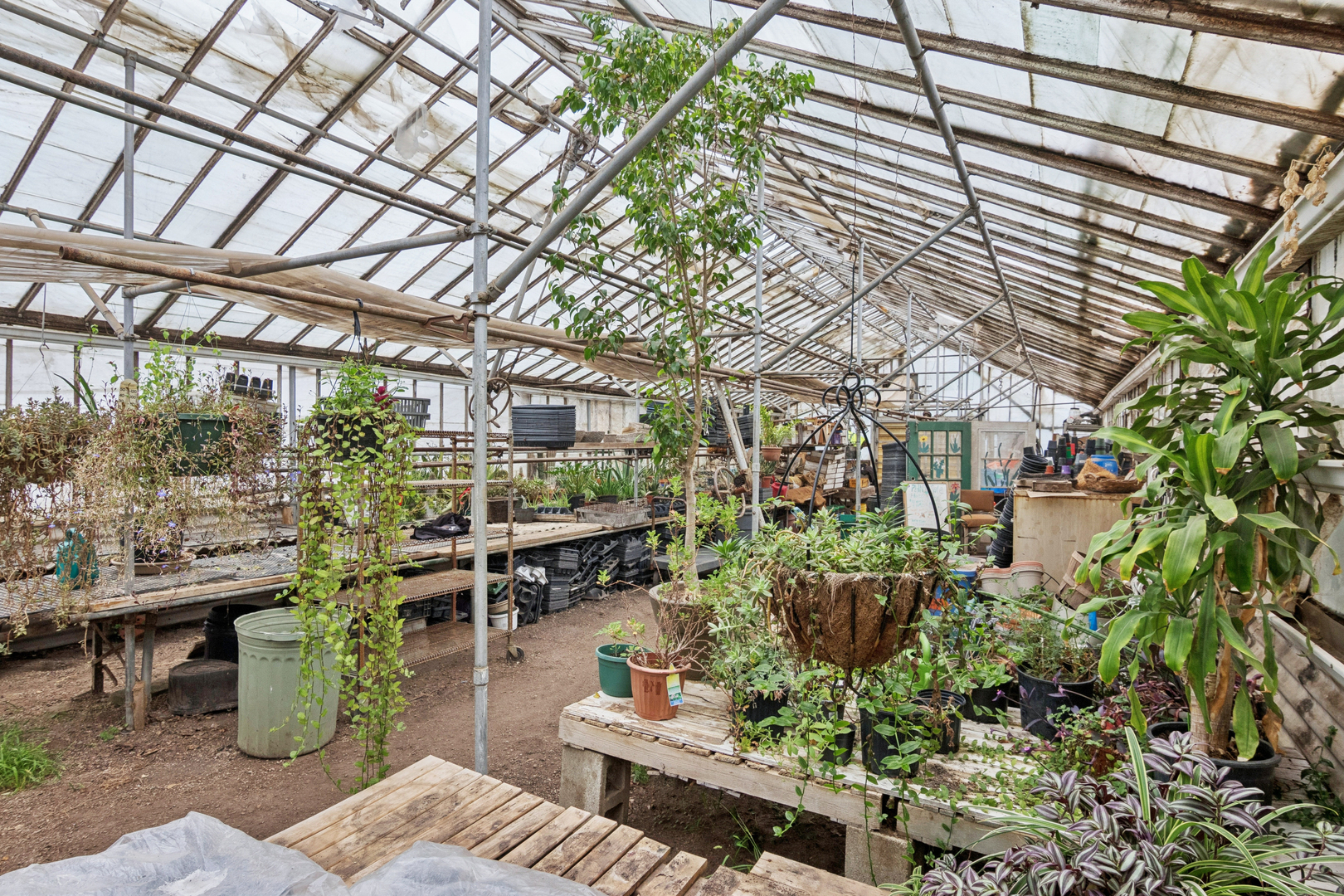 23520 North Old McHenry Road Lake Zurich, IL 60047 - Photo 16 of 21 a view of a chairs and table in a patio