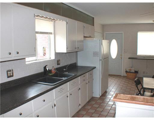 2521 Edison Road South Bend, IN 46615 - Photo 8 of 19 Gallery Image 8