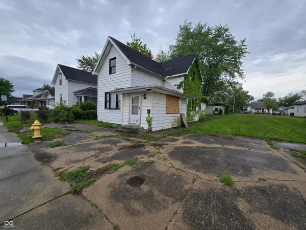 $42,000 | 2703 Main Street, Anderson, IN 46016