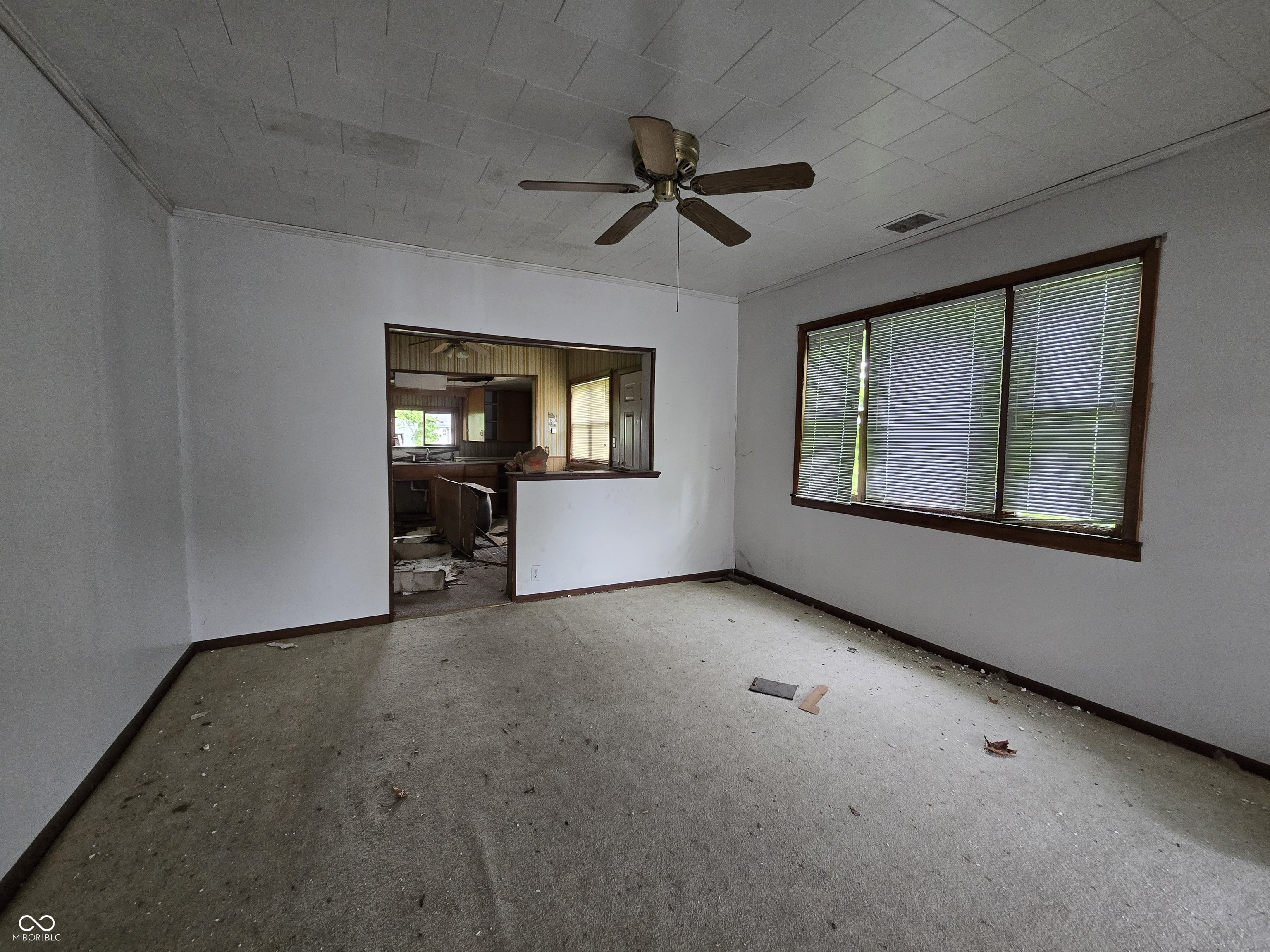 2703 Main Street Anderson, IN 46016 - Photo 6 of 16