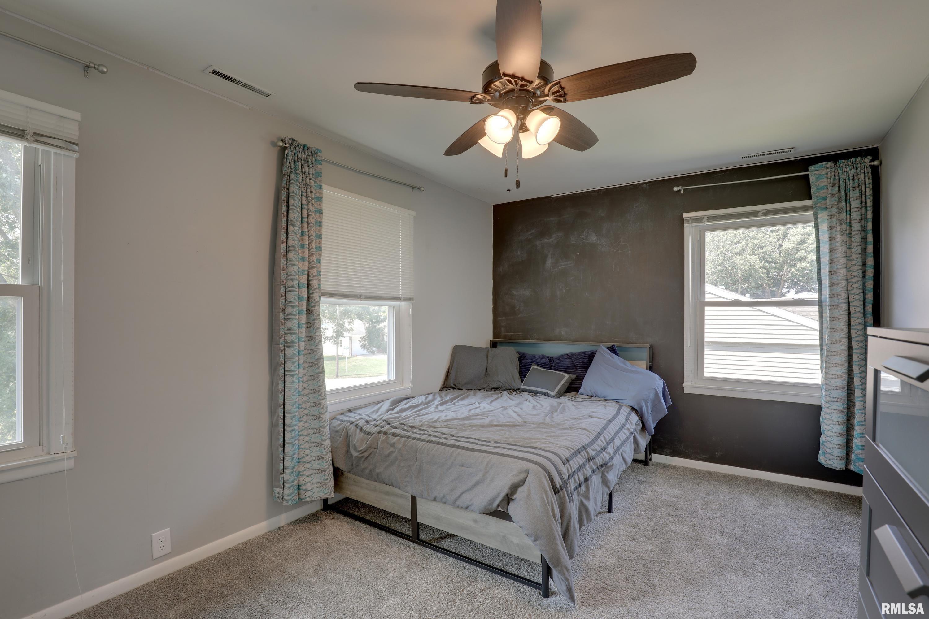 3613 Meadowbrook Road Quincy, IL 62305 - Photo 18 of 28 Gallery Image 18