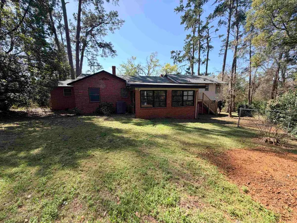 $2,800 | 1024 Cherokee Drive, Tallahassee, FL 32301