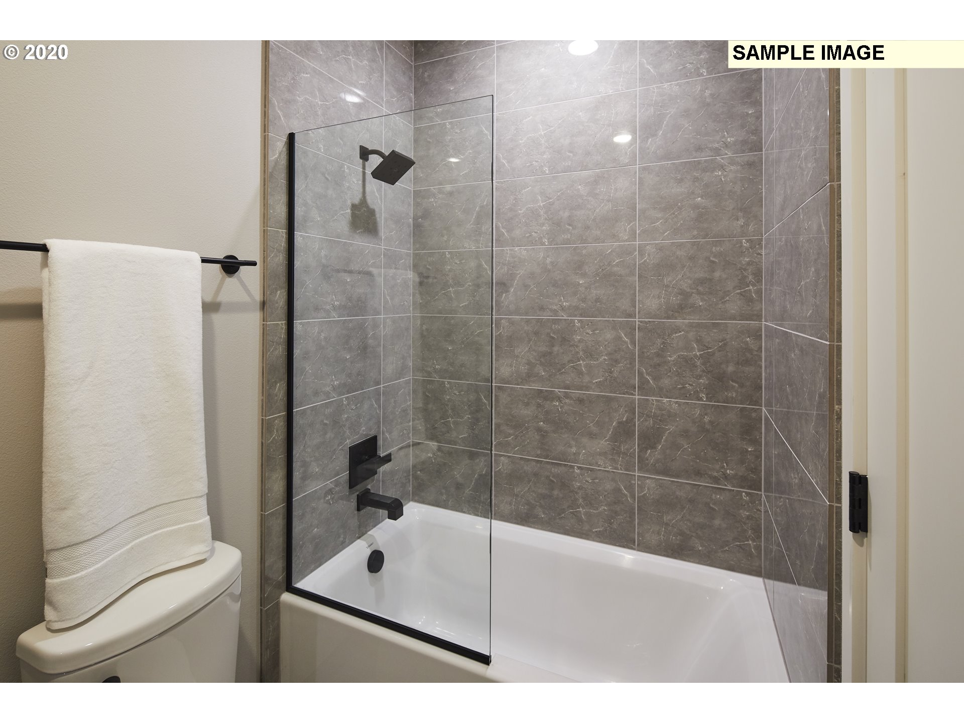 1801 North Rosa Parks Way, Unit 203 Portland, OR 97217 - Photo 12 of 23 Gallery Image 12