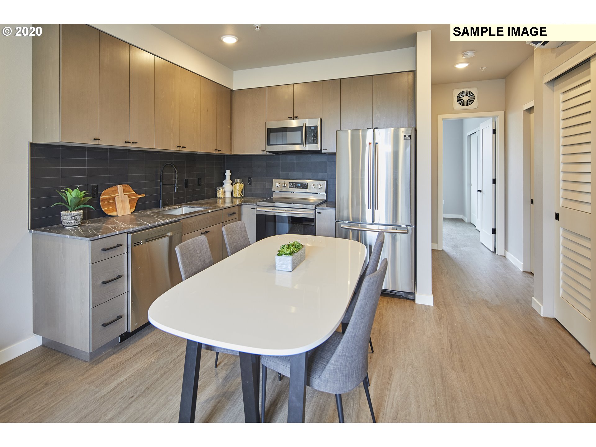 1801 North Rosa Parks Way, Unit 203 Portland, OR 97217 - Photo 8 of 23 Gallery Image 8